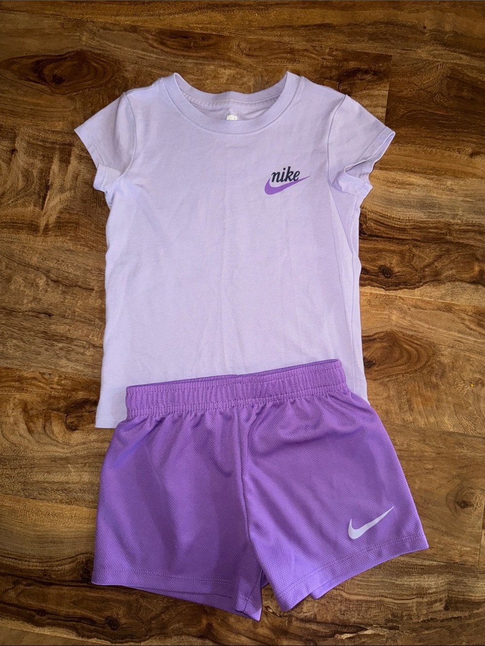 Nike Lavender Tee and Purple Athletic Shorts Kids Set size 5